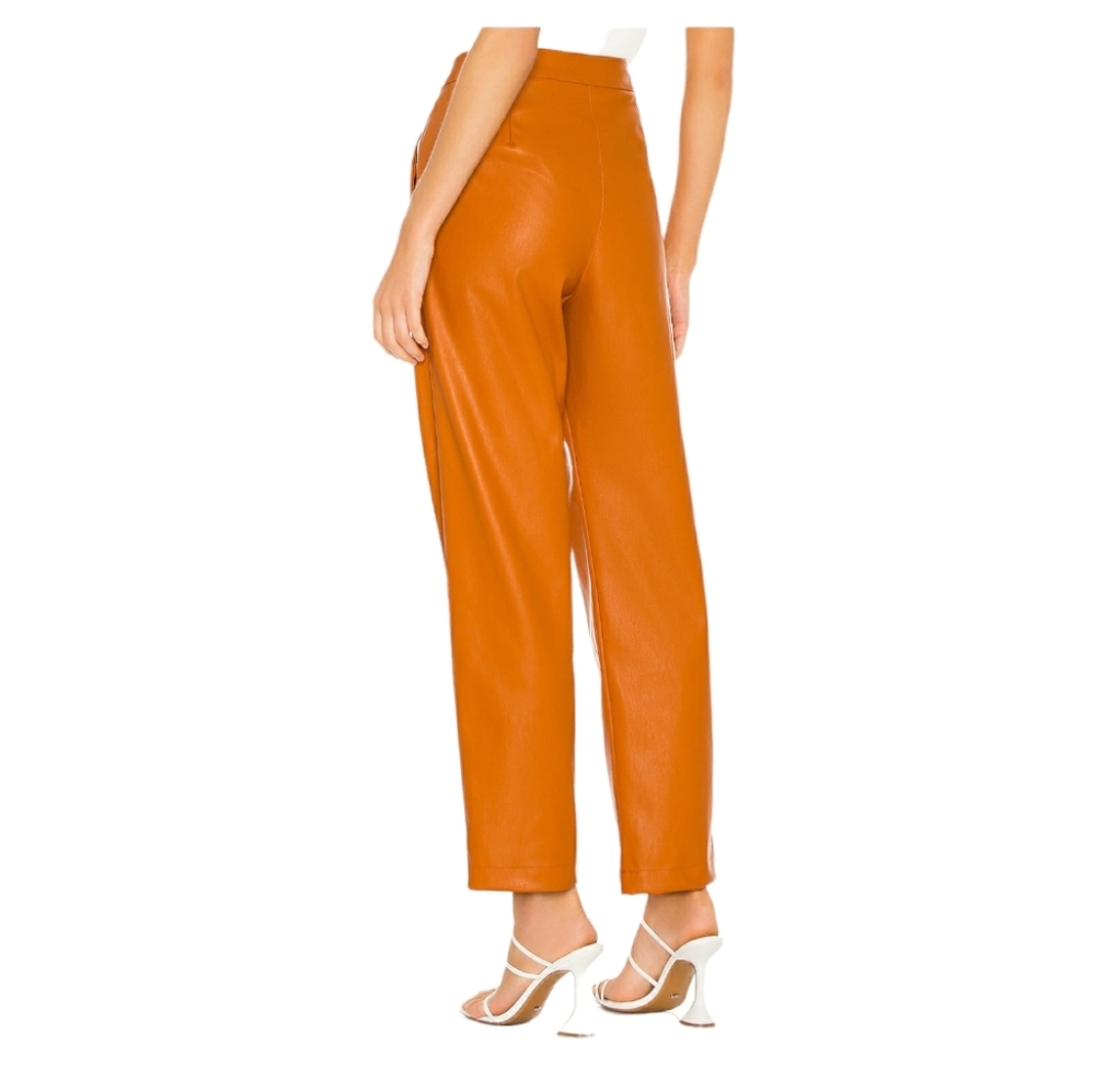 KENDALL + KYLIE Vegan Leather Crop Pant - Picture 3 of 7
